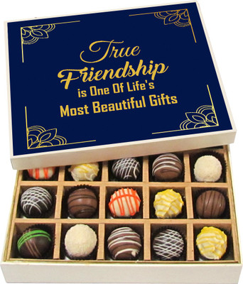 Chocholik Friendship Gift - True Friendship Is One of Life's Most Beautiful Gifts - Dark, Milk, White Chocolate - 20pc Truffles(300 g)
Chocholik Friendship Gift - True Friendship Is One of Life's Most Beautiful Gifts - Dark, Milk, White Chocolate - 20pc Truffles(300 g)