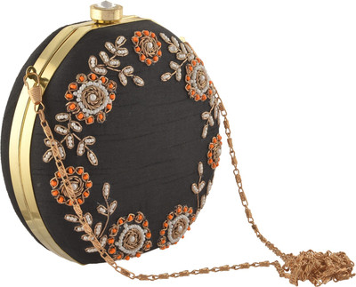 Zephyrr Party Black Clutch