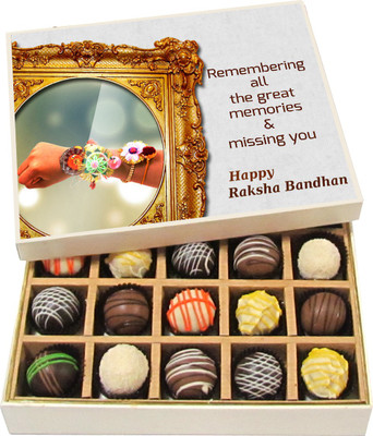 Chocholik Rakshabandhan Gift Box - Remembering All the Great Memories - Dark, Milk, White Chocolate Truffles - 20pc Truffles(300 g)
Chocholik Rakshabandhan Gift Box - Remembering All the Great Memories - Dark, Milk, White Chocolate Truffles - 20pc Truffles(300 g)