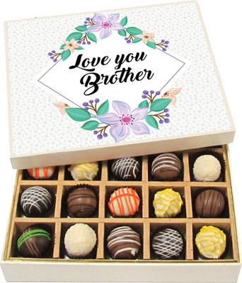 Chocholik Rakhi Gift Box - Love You Brother - Dark, Milk, White Chocolate Truffles - 20pc Truffles(300 g)
Chocholik Rakhi Gift Box - Love You Brother - Dark, Milk, White Chocolate Truffles - 20pc Truffles(300 g)