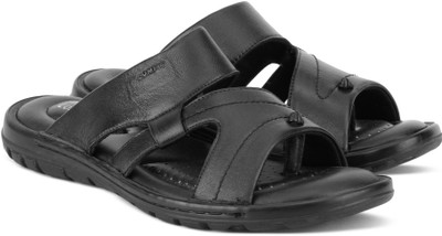 Bata Men Black Casual