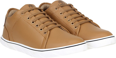 Knight Ace Simply Stylish Sneakers For Men(Beige