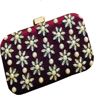 Craftbazaar Party Red Clutch