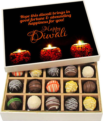Chocholik Diwali Gifts -Hope This Diwali Brings In Good Fortune & Abounding - Dark, Milk, White Chocolate Truffles - 20pc Truffles(300 g)
Chocholik Diwali Gifts -Hope This Diwali Brings In Good Fortune & Abounding - Dark, Milk, White Chocolate Truffles - 20pc Truffles(300 g)