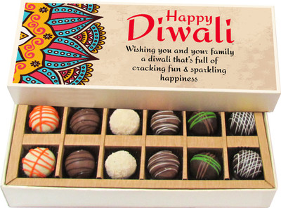 Chocholik Diwali Gifts -Wishing You And Your Family A Diwali That's Full Of Cracking Fun - Dark, Milk, White Chocolate Truffles - 12pc Truffles(180 g)
Chocholik Diwali Gifts -Wishing You And Your Family A Diwali That's Full Of Cracking Fun - Dark, Milk, White Chocolate Truffles - 12pc Truffles(180 g)