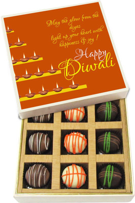 Chocholik Diwali Gifts -May The Glow From The Diyas Light Up Your Heart - Dark, Milk, White Chocolate Truffles - 9pc Truffles(135 g)
Chocholik Diwali Gifts -May The Glow From The Diyas Light Up Your Heart - Dark, Milk, White Chocolate Truffles - 9pc Truffles(135 g)