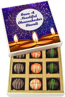 Chocholik Diwali Sweets - Have A Mastiful Dhamakedar Diwali - White, Dark, Milk Chocolate Truffles - 9pc Truffles(135 g)
Chocholik Diwali Sweets - Have A Mastiful Dhamakedar Diwali - White, Dark, Milk Chocolate Truffles - 9pc Truffles(135 g)