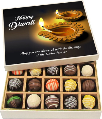 Chocholik Diwali Sweets - May You Are Showered With The Blessings Of The Divine Forever - White, Dark, Milk Chocolate Truffles - 20pc Truffles(300 g)
Chocholik Diwali Sweets - May You Are Showered With The Blessings Of The Divine Forever - White, Dark, Milk Chocolate Truffles - 20pc Truffles(300 g)