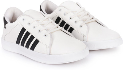 Musk Duck Sneakers ,Casuals, Party Wear, Canvas Shoes Sneakers For Men(White, Black
Musk Duck Sneakers ,Casuals, Party Wear, Canvas Shoes Sneakers For Men(White, Black