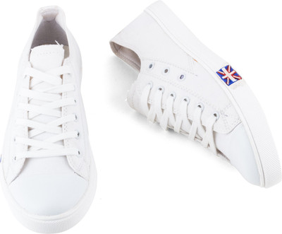 Isole Casuals For Men(White
