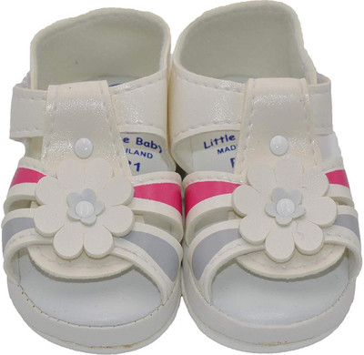 Baby Bucket Girls Velcro Flats(White