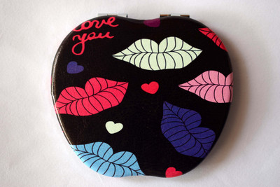 oramsa Designer Lips Printed Compact Mirror - Dual Mirror, Normal and 3x Magnification
oramsa Designer Lips Printed Compact Mirror - Dual Mirror, Normal and 3x Magnification