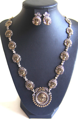 VISAGE PINK Oxidised Silver Jewel Set(Silver)