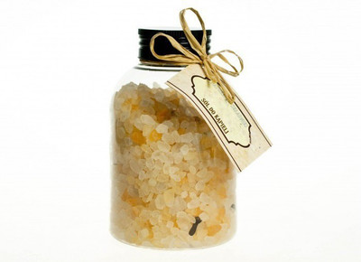ADVAIT ABEER NATURAL LUXURIOUS BATH SALT (SWEET VANILLA N CLOVE)(250 g)