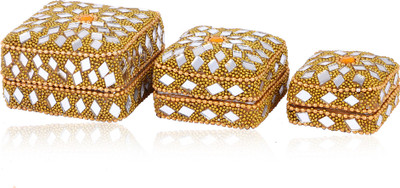 SAMAA RING-BOX-SQUIRE-YELLOW-003 RING BOX, GIFT PACK Vanity Box(Yellow, Multicolor)
SAMAA RING-BOX-SQUIRE-YELLOW-003 RING BOX, GIFT PACK Vanity Box(Yellow, Multicolor)