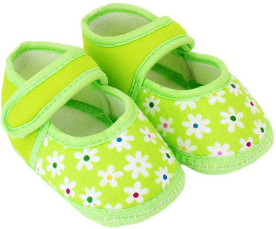 Neska Moda Floral 6 To 12 Month Baby Booties(Toe to Heel Length - 11 cm Green)