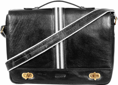 SCHARF Max Pierce - Canvas Swing Fiction 16" Laptop - Macbook Shoulder Messenger Bag Medium Briefcase - For Men & Women(Black)
SCHARF Max Pierce - Canvas Swing Fiction 16" Laptop - Macbook Shoulder Messenger Bag Medium Briefcase - For Men & Women(Black)
