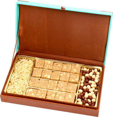 Ghasitaram Gifts Hampers-Green Wooden Hamper box with Granula Bites, Nutties and Namkeen Combo(4)
Ghasitaram Gifts Hampers-Green Wooden Hamper box with Granula Bites, Nutties and Namkeen Combo(4)