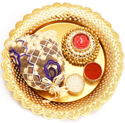 Ghasitaram Gifts Chocolate Hampers-Golden Thali with Nutties Pouch and Gungroo T- Lite Combo(3)
Ghasitaram Gifts Chocolate Hampers-Golden Thali with Nutties Pouch and Gungroo T- Lite Combo(3)