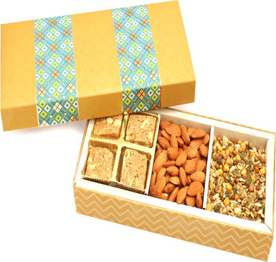 Ghasitaram Gifts Healthy Hampers-3 Part Print Almonds, Granula Bites and Roasted Namkeen Box Combo(4)
Ghasitaram Gifts Healthy Hampers-3 Part Print Almonds, Granula Bites and Roasted Namkeen Box Combo(4)