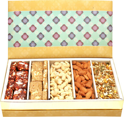 Ghasitaram Gifts Healthy Hampers-5 Part Print Almonds, Cashews, Sugarfree Dates and Figs Bites, Roasted Namkeen and Granula Bites Box Combo(6)
Ghasitaram Gifts Healthy Hampers-5 Part Print Almonds, Cashews, Sugarfree Dates and Figs Bites, Roasted Namkeen and Granula Bites Box Combo(6)