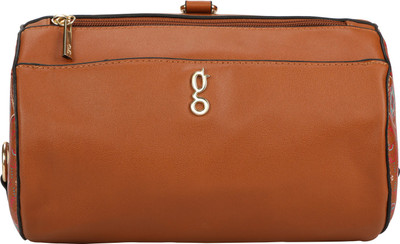 Global Desi Shoulder Bag(Tan)