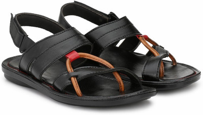 Derby Kicks Men Black Flats