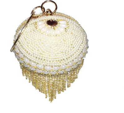 innovegictraders Casual Gold Clutch