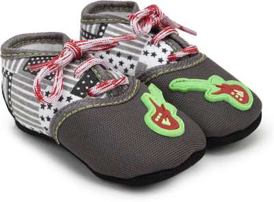Superminis Baby Boys Guitar Style Printed Soft Base Booties/ Shoes With Knot Closure Booties(Toe to Heel Length - 11 cm Grey)
Superminis Baby Boys Guitar Style Printed Soft Base Booties/ Shoes With Knot Closure Booties(Toe to Heel Length - 11 cm Grey)
