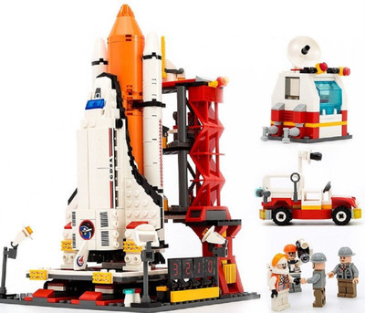 Shanbuyers 679 PCS Space Shuttle Launch Station Center Educational Building Block Construction Toy with Astronaut Model Mini Figures(Multicolor)