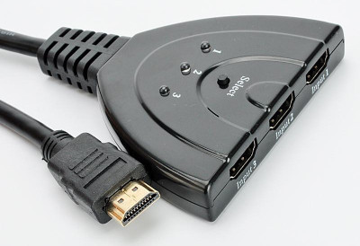 Blue Birds High Speed Pigtail Cable, 3 Ports Auto Switcher Hub to Expand Your HDMI Capacity, Supports 3D 1080P HD Audio for HDTV, Projector, Computer, Monitors Media Streaming Device(Black)
Blue Birds High Speed Pigtail Cable, 3 Ports Auto Switcher Hub to Expand Your HDMI Capacity, Supports 3D 1080P HD Audio for HDTV, Projector, Computer, Monitors Media Streaming Device(Black)