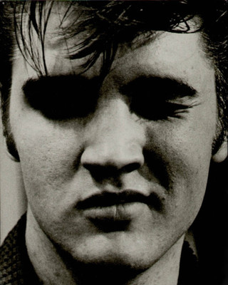 Akhuratha Elvis Presley Fine Quality Wall Poster Paper Print(12 inch X 18 inch, Rolled)
Akhuratha Elvis Presley Fine Quality Wall Poster Paper Print(12 inch X 18 inch, Rolled)