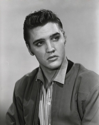 Akhuratha Elvis Presley Fine Quality Wall Poster Paper Print(12 inch X 18 inch, Rolled)
Akhuratha Elvis Presley Fine Quality Wall Poster Paper Print(12 inch X 18 inch, Rolled)