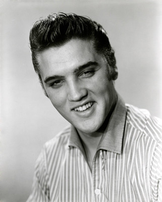 Akhuratha Elvis Presley Fine Quality Wall Poster Paper Print(12 inch X 18 inch, Rolled)
Akhuratha Elvis Presley Fine Quality Wall Poster Paper Print(12 inch X 18 inch, Rolled)
