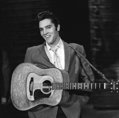 Akhuratha Elvis Presley Fine Quality Wall Poster Paper Print(12 inch X 18 inch, Rolled)
Akhuratha Elvis Presley Fine Quality Wall Poster Paper Print(12 inch X 18 inch, Rolled)