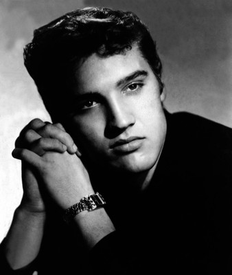 Akhuratha Elvis Presley Fine Quality Wall Poster Paper Print(12 inch X 18 inch, Rolled)
Akhuratha Elvis Presley Fine Quality Wall Poster Paper Print(12 inch X 18 inch, Rolled)