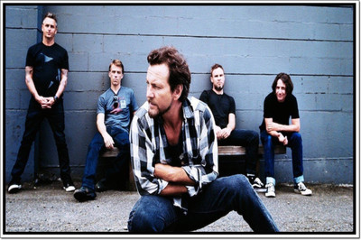 Akhuratha Pearl Jam Fine Quality Wall Poster Paper Print(12 inch X 18 inch, Rolled)
Akhuratha Pearl Jam Fine Quality Wall Poster Paper Print(12 inch X 18 inch, Rolled)