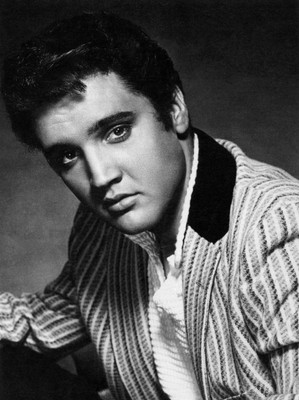 Akhuratha Elvis Presley Fine Quality Wall Poster Paper Print(12 inch X 18 inch, Rolled)
Akhuratha Elvis Presley Fine Quality Wall Poster Paper Print(12 inch X 18 inch, Rolled)