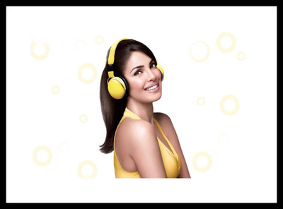 Aabhaas Priyanka Chopra Wall Poster Fine Art Print(12 inch X 18 inch, Rolled) 
Aabhaas Priyanka Chopra Wall Poster Fine Art Print(12 inch X 18 inch, Rolled)