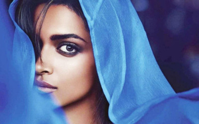 Aabhaas Deepika Padukone Wall Poster Fine Art Print(12 inch X 18 inch, Rolled)
Aabhaas Deepika Padukone Wall Poster Fine Art Print(12 inch X 18 inch, Rolled)