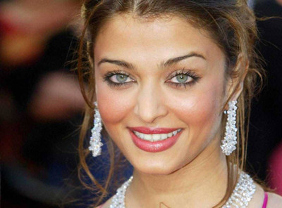Aabhaas Aishwarya Rai Wall Poster Fine Art Print(12 inch X 18 inch, Rolled)
