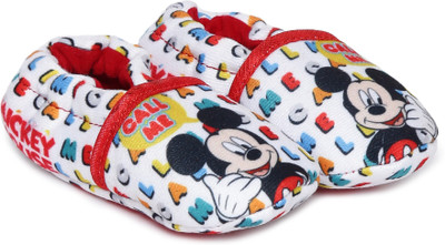 Disney Mickey Mouse Infant White Booties Booties(Toe to Heel Length - 12 cm White)
Disney Mickey Mouse Infant White Booties Booties(Toe to Heel Length - 12 cm White)