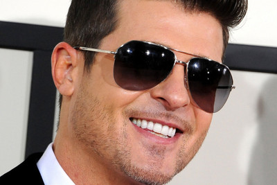 Music Robin Thicke Singers United States Wall Poster Fine Art Print(12 inch X 18 inch, Rolled)
Music Robin Thicke Singers United States Wall Poster Fine Art Print(12 inch X 18 inch, Rolled)