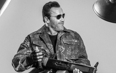Akhuratha Poster Movie The Expendables 3 The Expendables Arnold Schwarzenegger Trench HD Wallpaper Background Fine Art Print(12 inch X 18 inch, Rolled)
Akhuratha Poster Movie The Expendables 3 The Expendables Arnold Schwarzenegger Trench HD Wallpaper Background Fine Art Print(12 inch X 18 inch, Rolled)