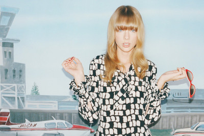 Music Taylor Swift Singers United States Wall Poster Fine Art Print(12 inch X 18 inch, Rolled)
Music Taylor Swift Singers United States Wall Poster Fine Art Print(12 inch X 18 inch, Rolled)