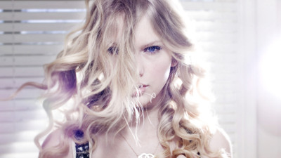 Akhuratha Music Taylor Swift Singers United States Wall Poster Fine Art Print(12 inch X 18 inch, Rolled)
Akhuratha Music Taylor Swift Singers United States Wall Poster Fine Art Print(12 inch X 18 inch, Rolled)