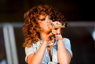 Music Rihanna Singers Wall Poster Fine Art Print(12 inch X 18 inch, Rolled)