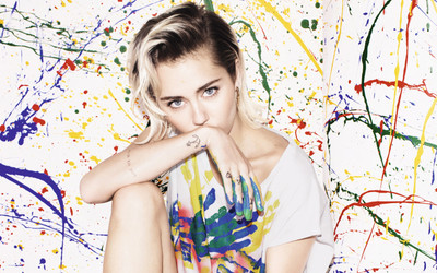 Akhuratha Music Miley Cyrus Singers United States Singer Actress American Blue Eyes Paint Brunette Wall Poster Fine Art Print(12 inch X 18 inch, Rolled)
Akhuratha Music Miley Cyrus Singers United States Singer Actress American Blue Eyes Paint Brunette Wall Poster Fine Art Print(12 inch X 18 inch, Rolled)