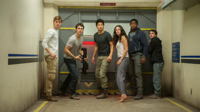 Akhuratha Poster Movie Maze Runner: The Scorch Trials Thomas Brodie-Sangster Kaya Scodelario Ki Hong Lee Dylan O'Brien HD Wallpaper Background Fine Art Print(12 inch X 18 inch, Rolled)
Akhuratha Poster Movie Maze Runner: The Scorch Trials Thomas Brodie-Sangster Kaya Scodelario Ki Hong Lee Dylan O'Brien HD Wallpaper Background Fine Art Print(12 inch X 18 inch, Rolled)
