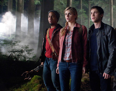 Movie Percy Jackson: Sea Of Monsters Logan Lerman Brandon T. Jackson Alexandra Daddario HD Wallpaper Background Paper Print(12 inch X 18 inch, Rolled)
Movie Percy Jackson: Sea Of Monsters Logan Lerman Brandon T. Jackson Alexandra Daddario HD Wallpaper Background Paper Print(12 inch X 18 inch, Rolled)